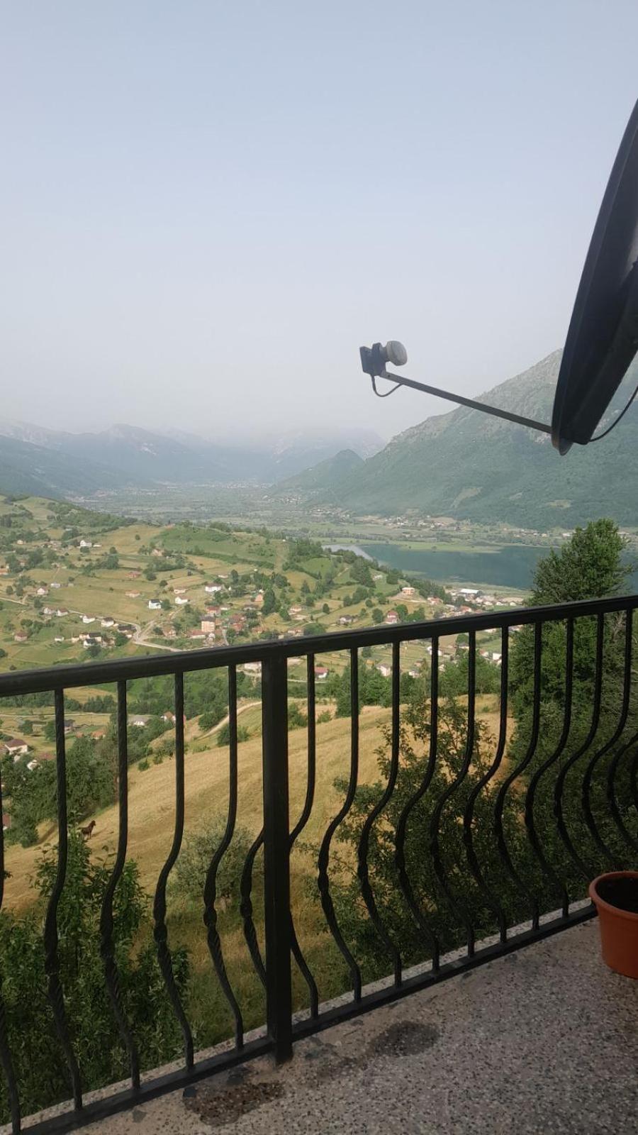 プラヴ Viewpoint Kofiljaca Bed & Breakfast エクステリア 写真